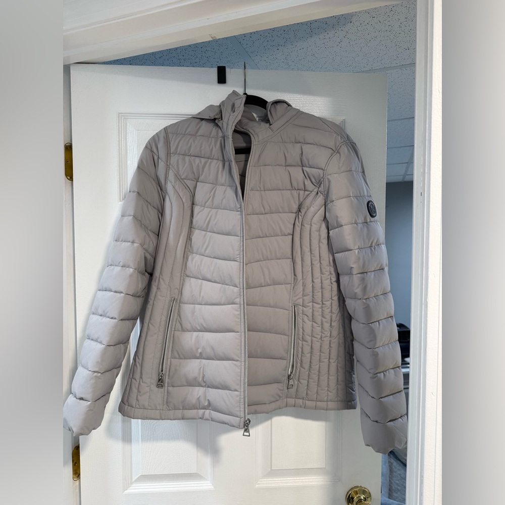 Nautica Women's Light Gray Puffer Jacket